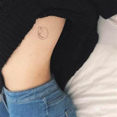 tatuaje en pompa mujer|32 ideas de Tatuajes en las pompis en 2024